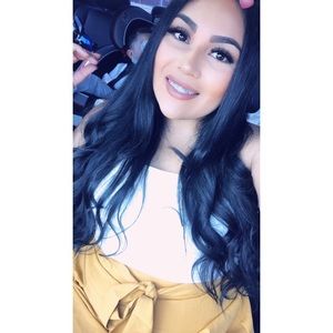 Meet your Posher, Palmira